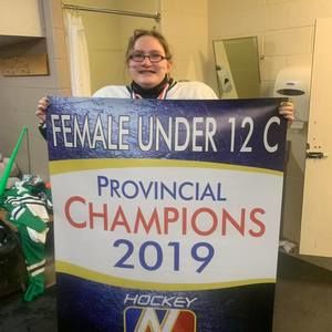 Meet your Posher, Crystal